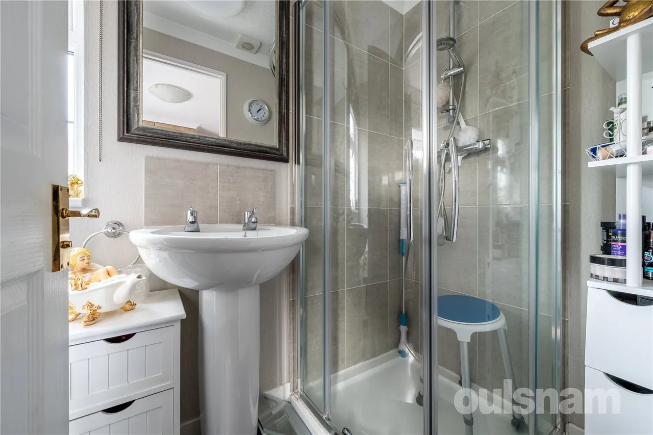 The Glen, Linthurst Newtown, Blackwell, Bromsgrove, B60 1BX, photo 11
