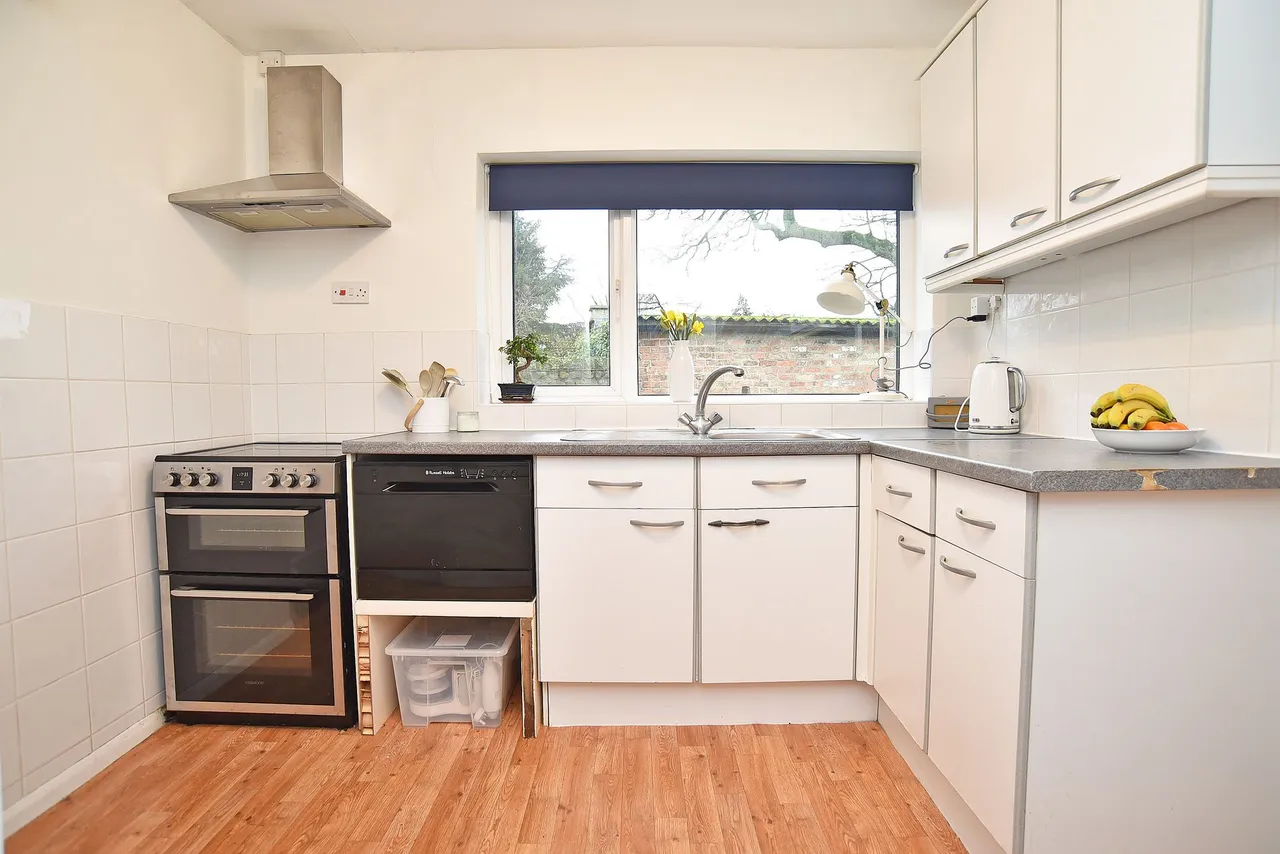 Briar Bank Station Lane, Burton Leonard, HG3, photo 4