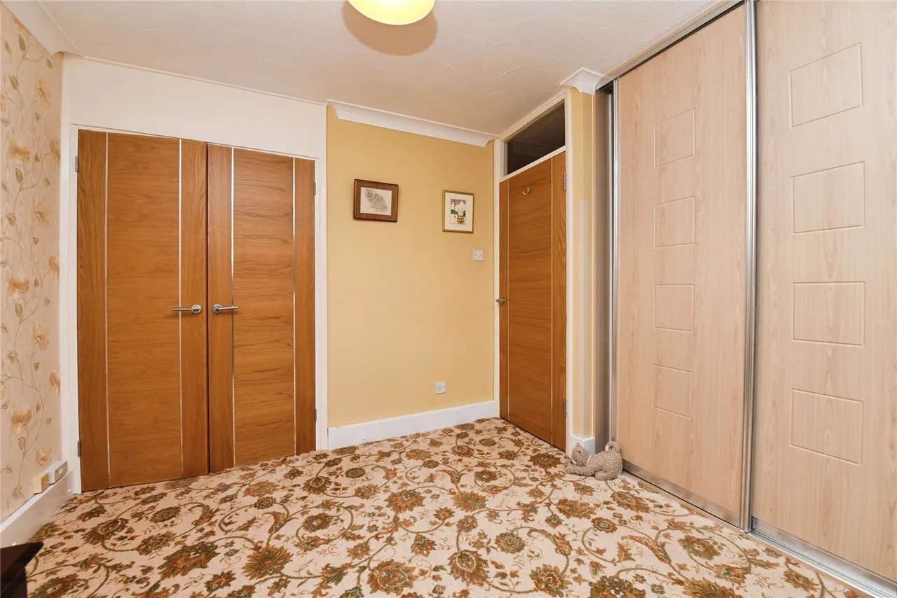 Sawyers Hall Lane, Brentwood, CM15, photo 13