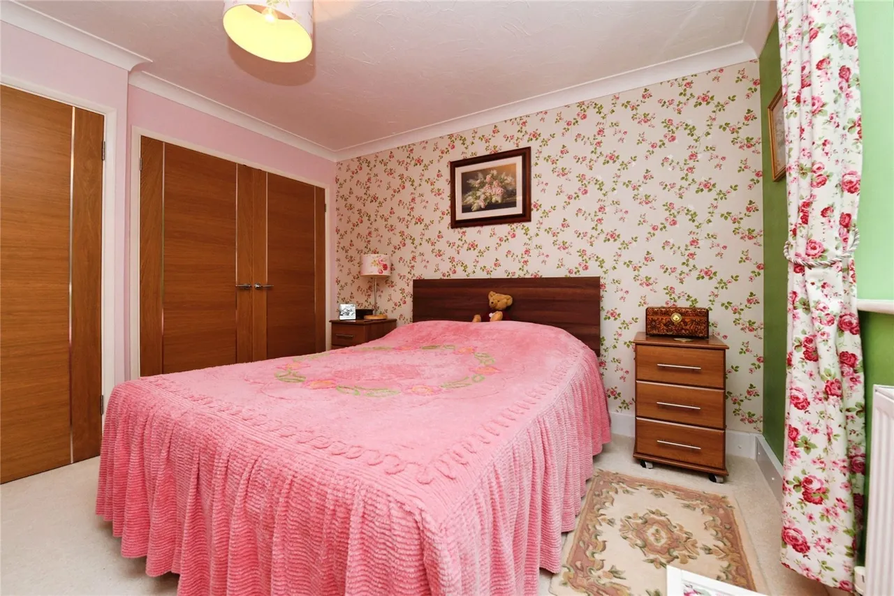 Sawyers Hall Lane, Brentwood, CM15, photo 9