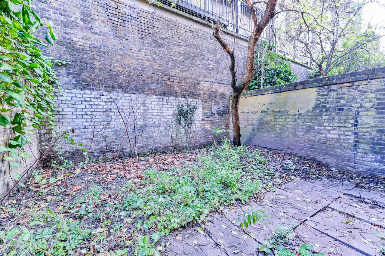 Flat A, 68 Camden Street, London, photo 5