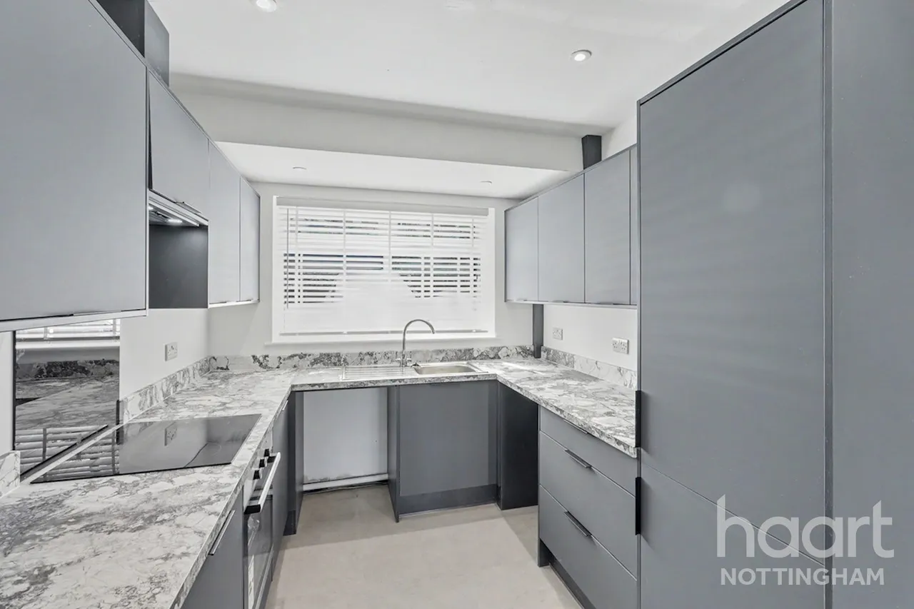Southdale Road, Carlton, NG4, photo 6
