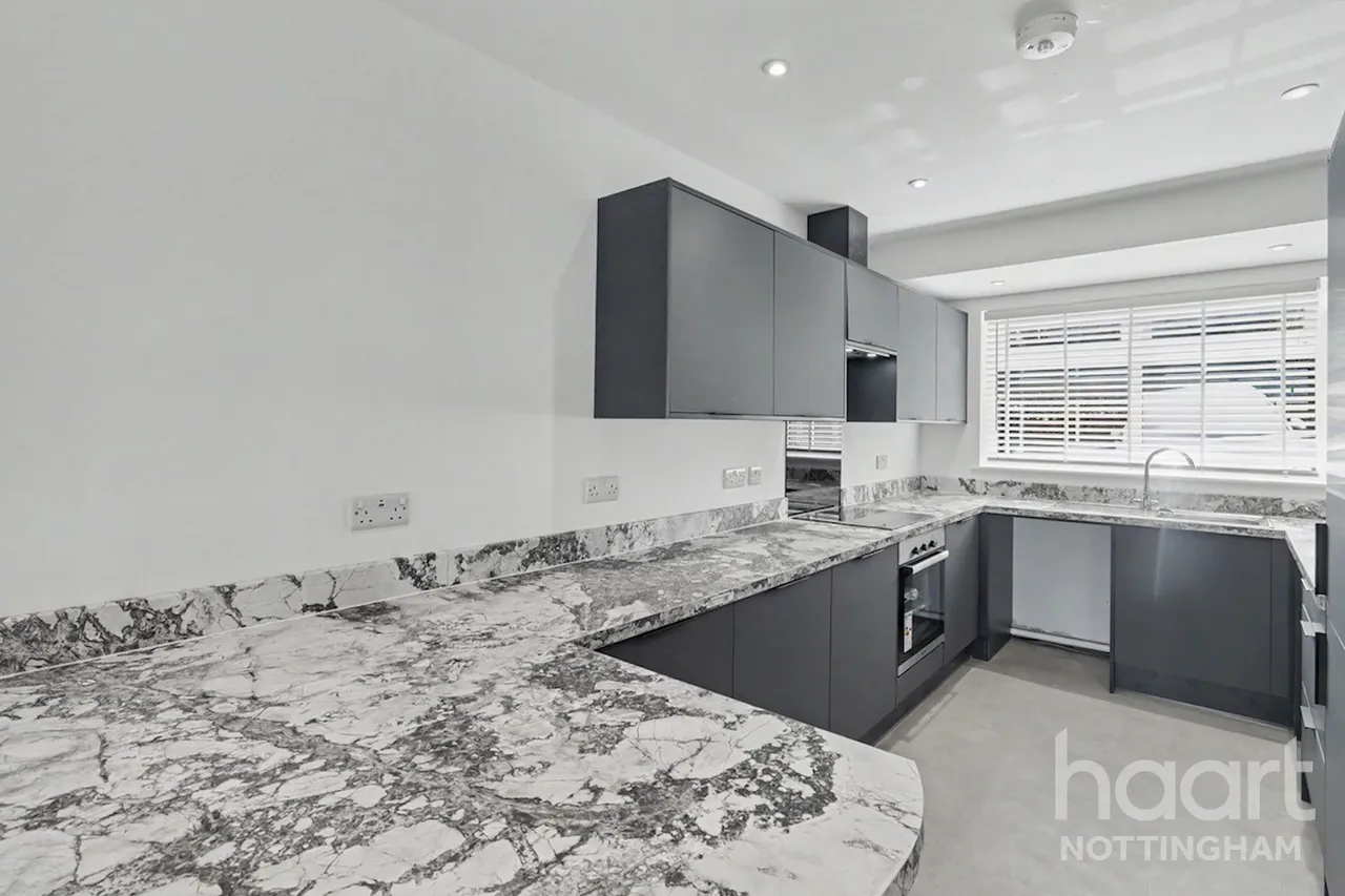 Southdale Road, Carlton, NG4, photo 7