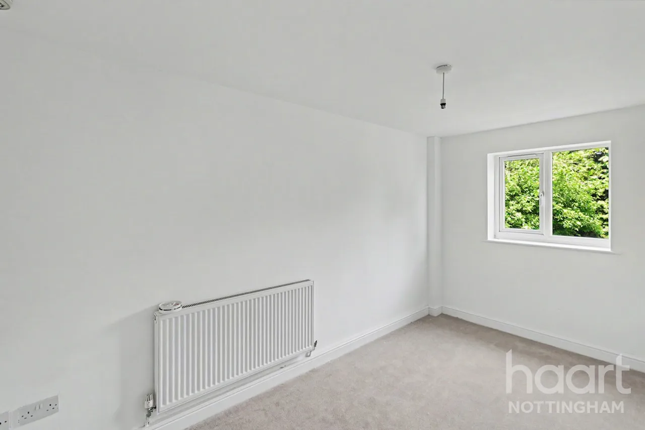 Southdale Road, Carlton, NG4, photo 12