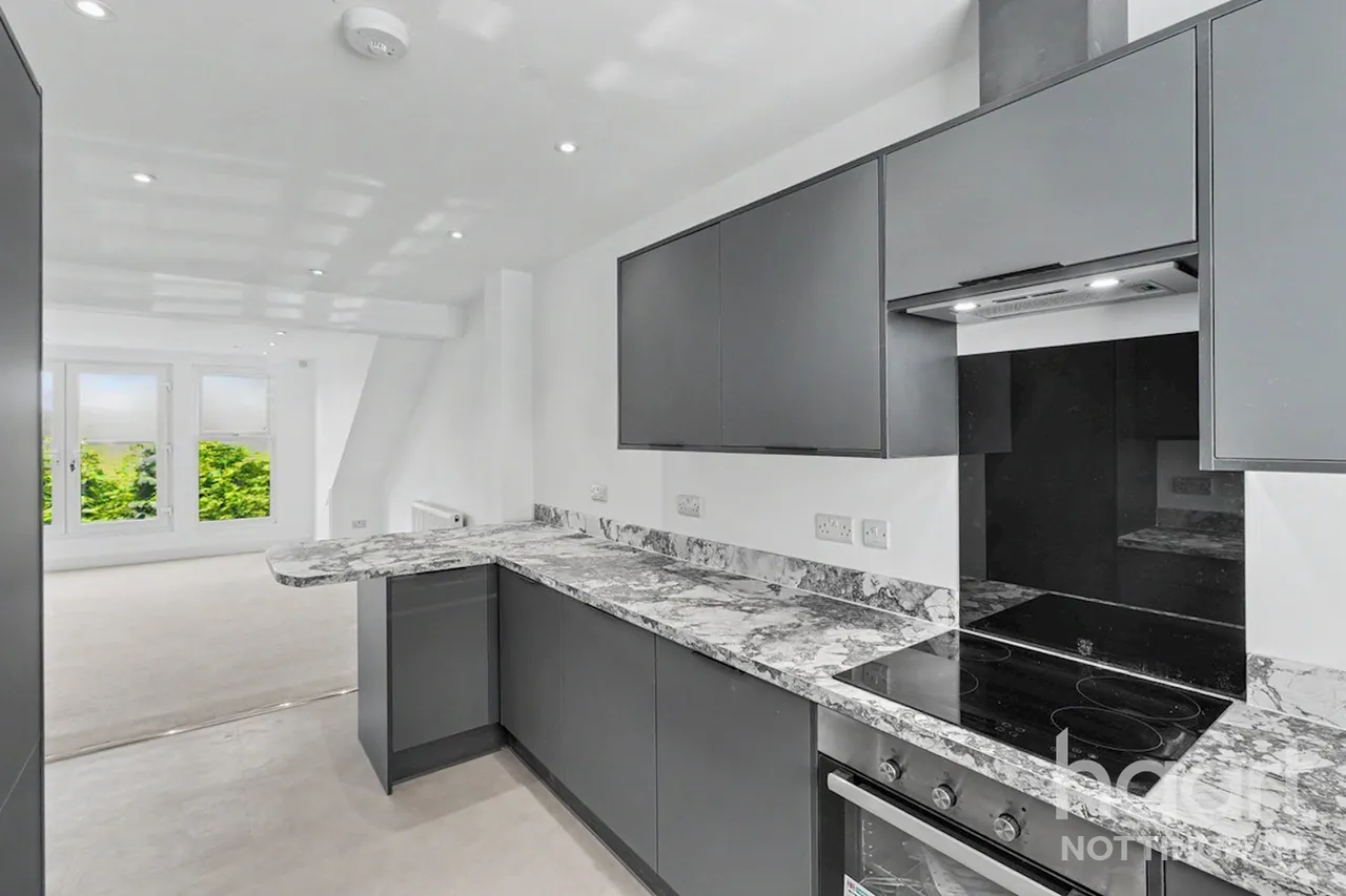 Southdale Road, Carlton, NG4, photo 8