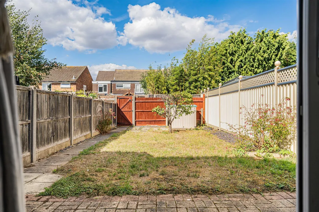 Ross Close, Saffron Walden, CB11, photo 19