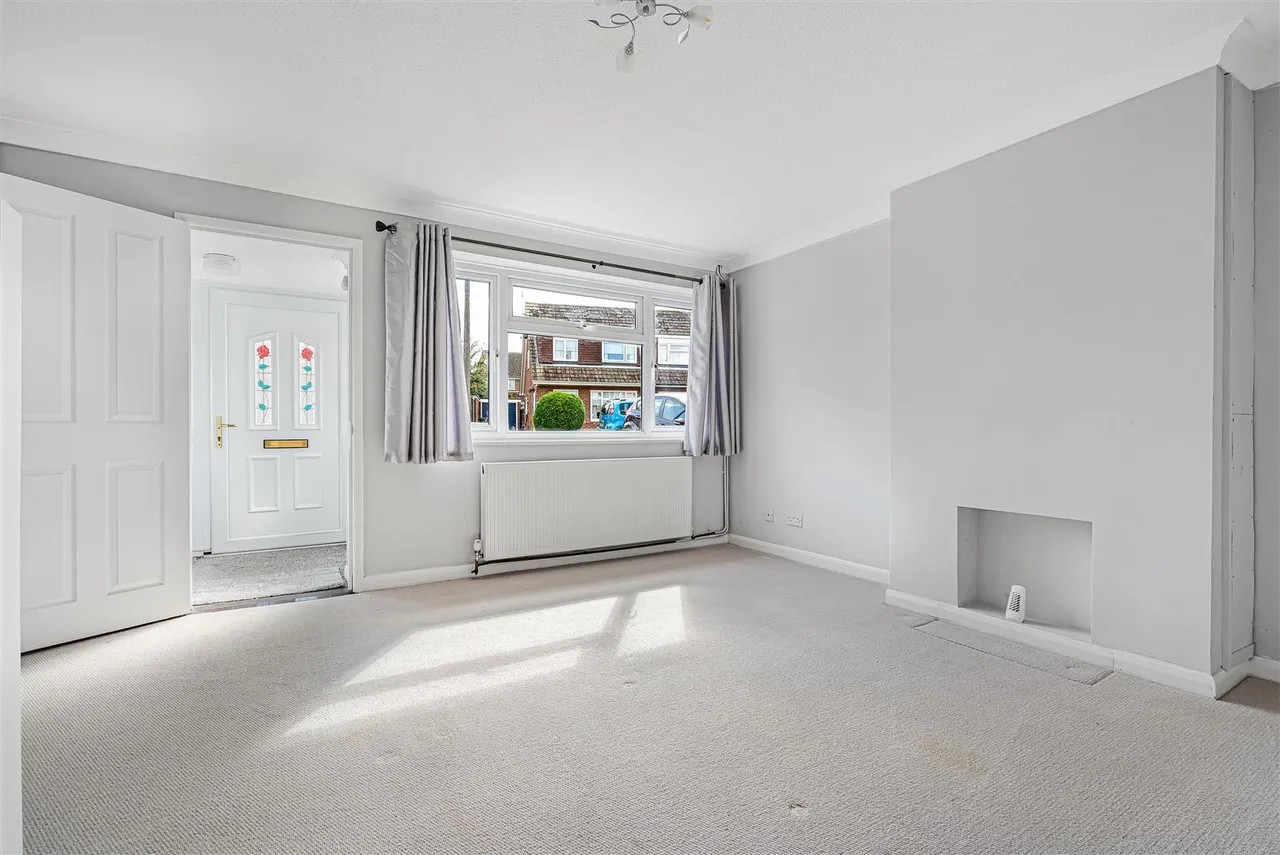 Ross Close, Saffron Walden, CB11, photo 2