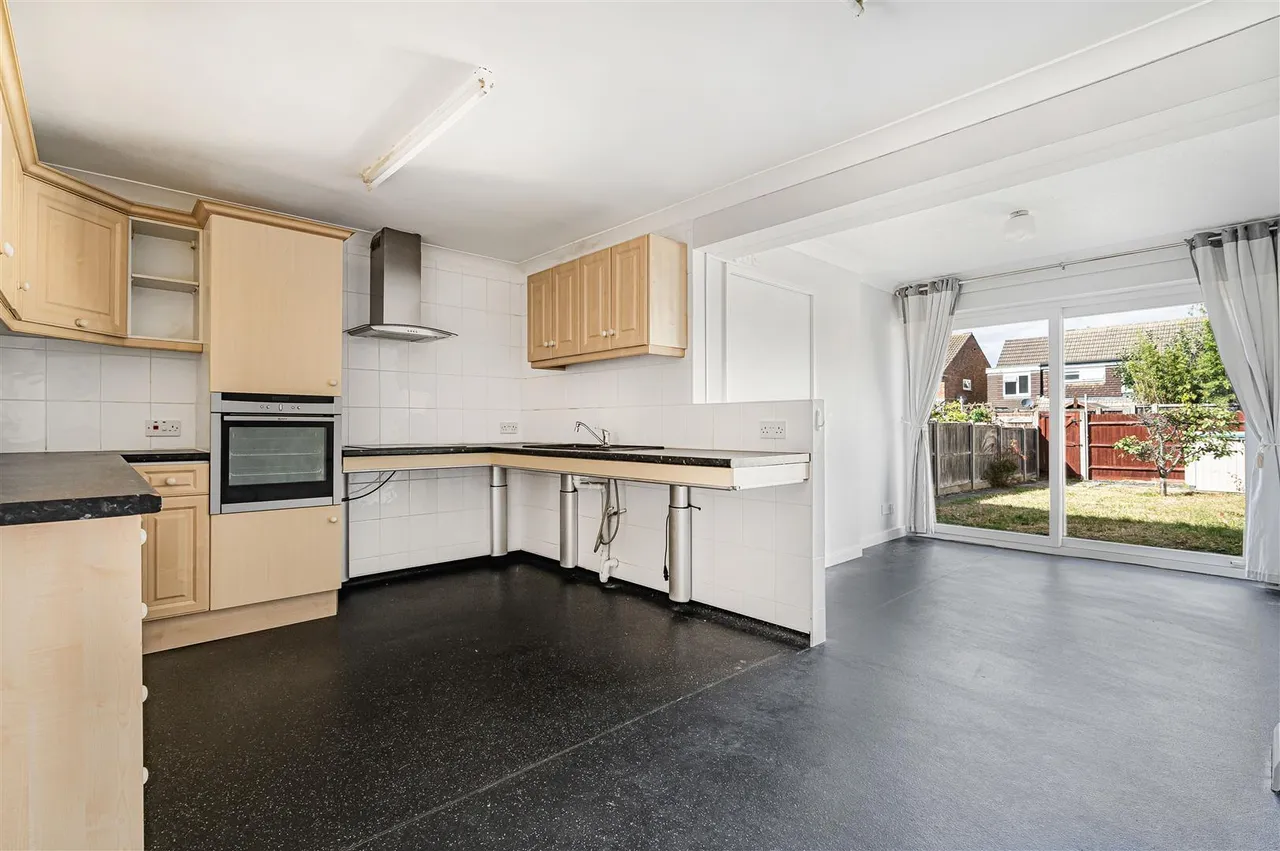 Ross Close, Saffron Walden, CB11, photo 6