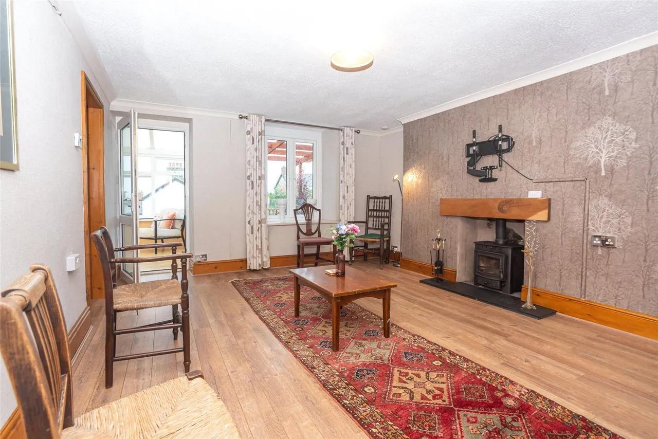 Valley Road, Llanfairfechan, LL33, photo 2