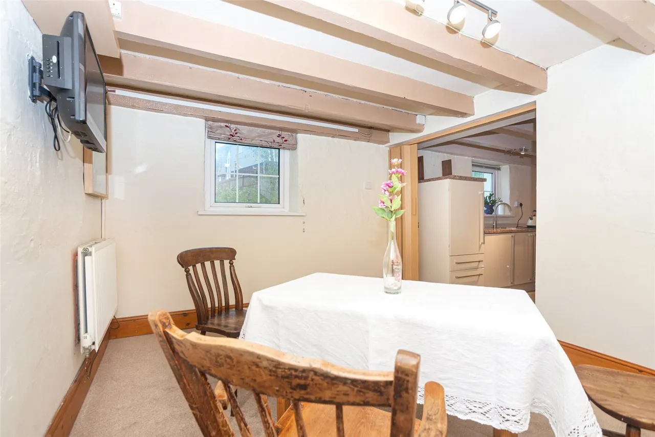 Valley Road, Llanfairfechan, LL33, photo 9