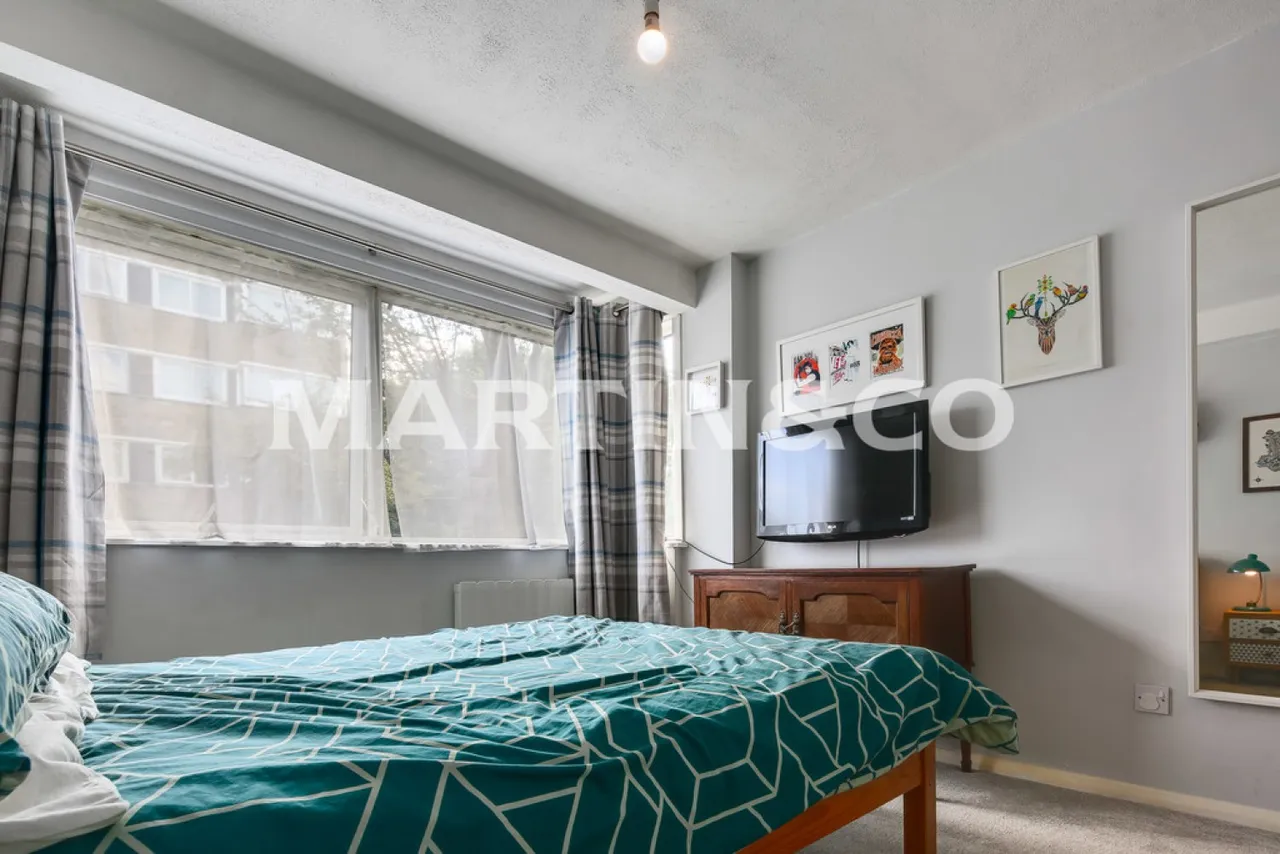 Queenswood Gardens, Aldersbrook, London, photo 9