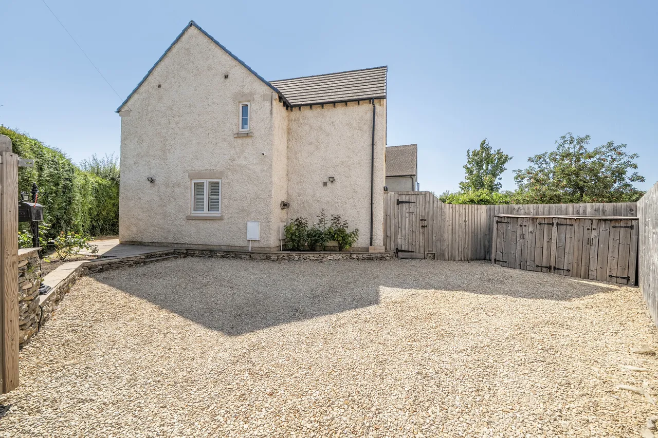 3 bed house for sale — Siddington, Cirencester, GL7