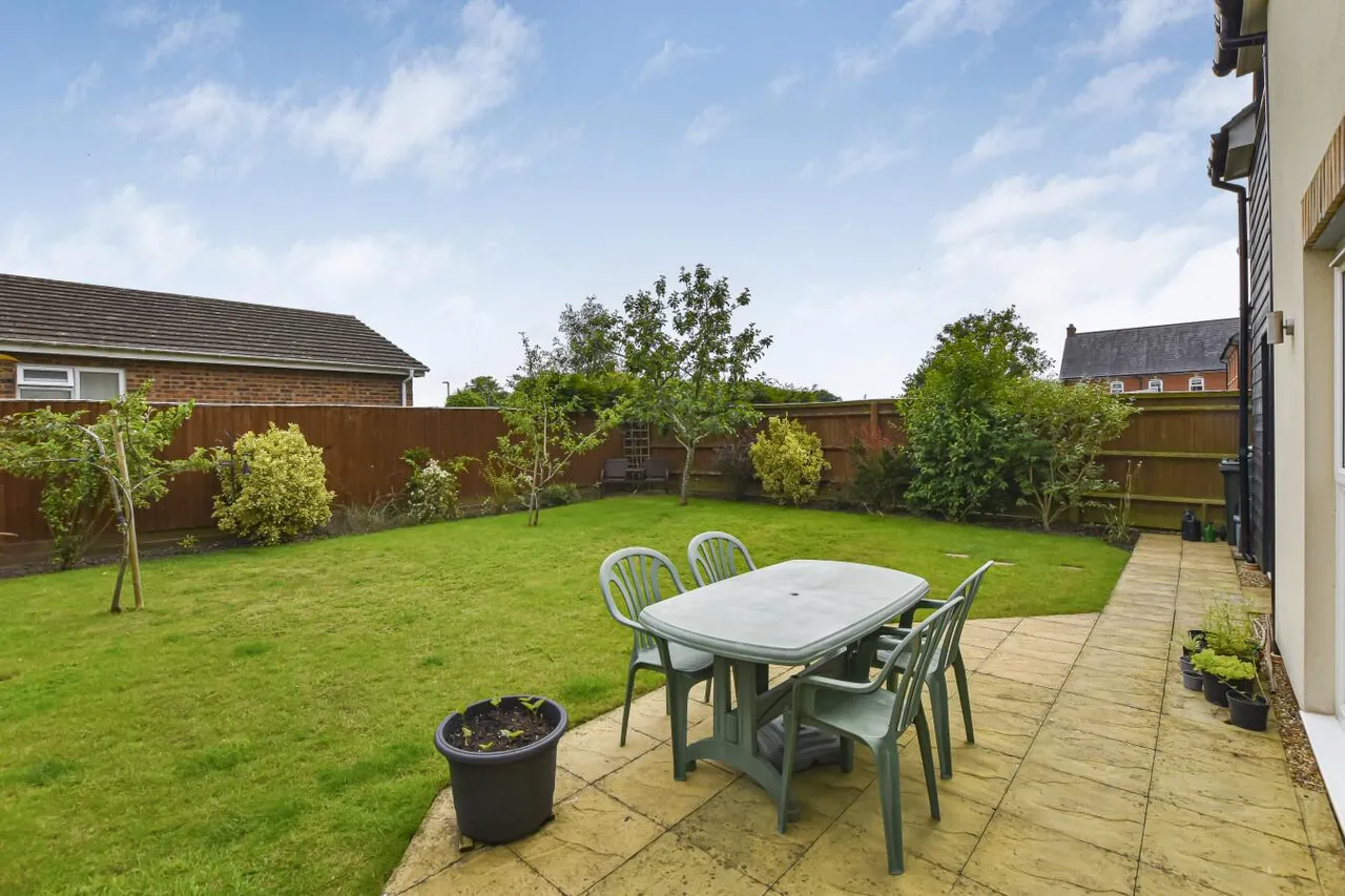 Yew Tree Close, Launton, photo 11