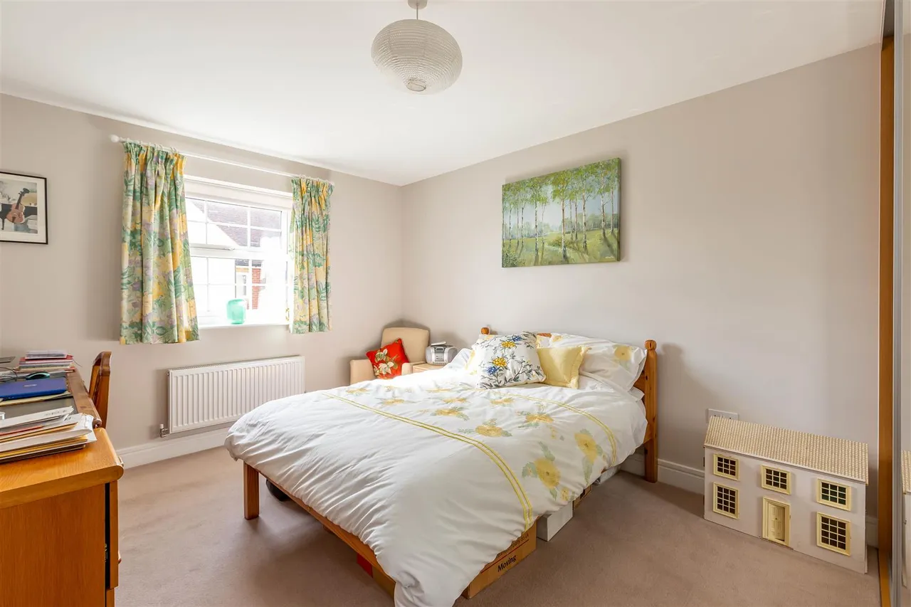 Yew Tree Close, Launton, photo 8