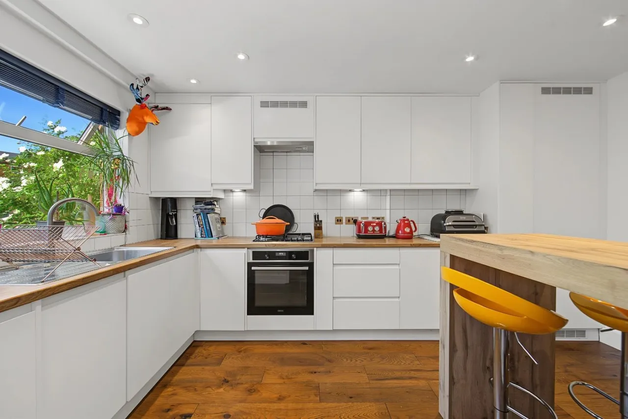 Hayling Close, London, N16, photo 6