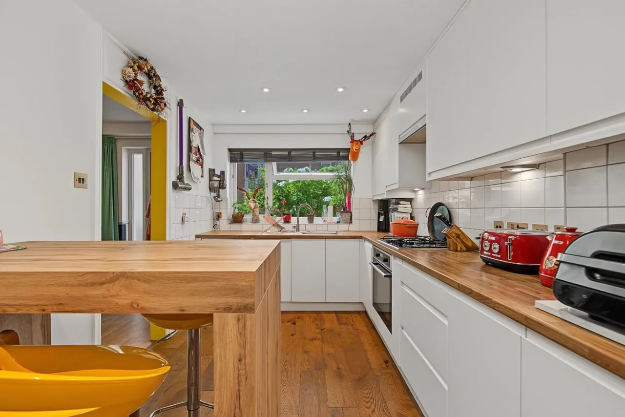 Hayling Close, London, N16, photo 3