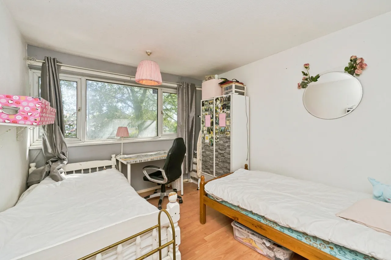 Hotham Close, West Molesey, KT8, photo 13