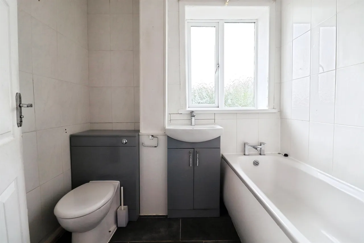 Rhossilli Road, Cardiff, CF3, photo 10