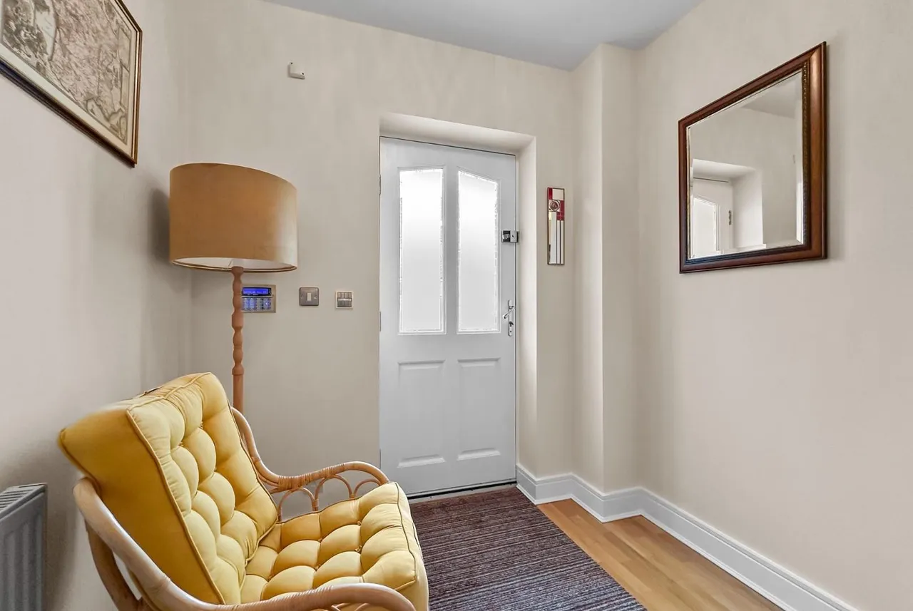 Charlotte Place, Hale, Cheshire WA15 8WR, photo 7