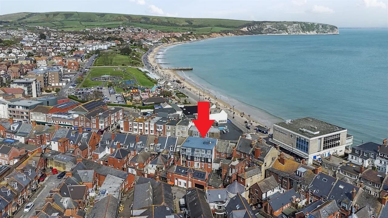 1 bed flat for sale, Station Road, Swanage, BH19