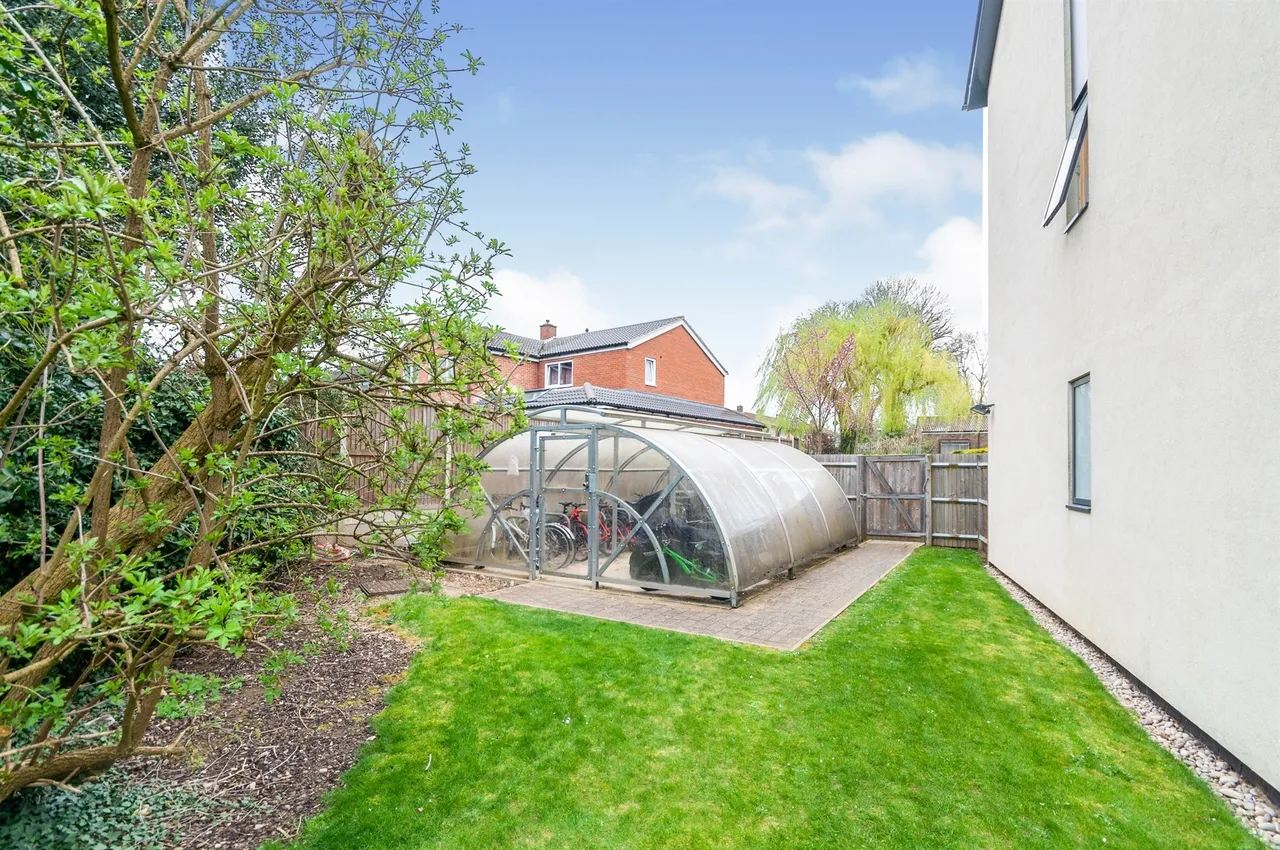 Drakes Drive, Stevenage, SG2, photo 10