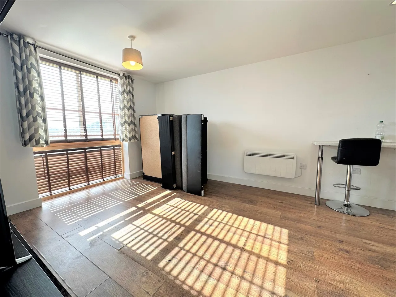 Drakes Drive, Stevenage, SG2, photo 4