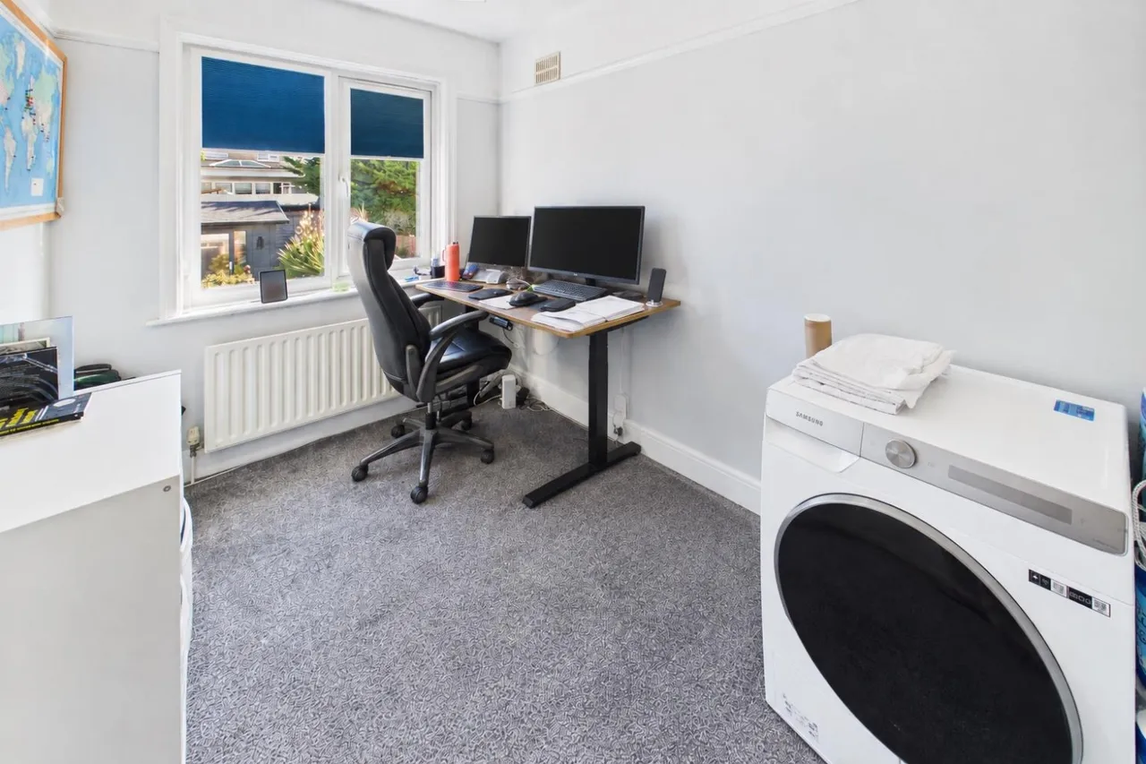 King Georges Avenue, Southampton, SO15, photo 15