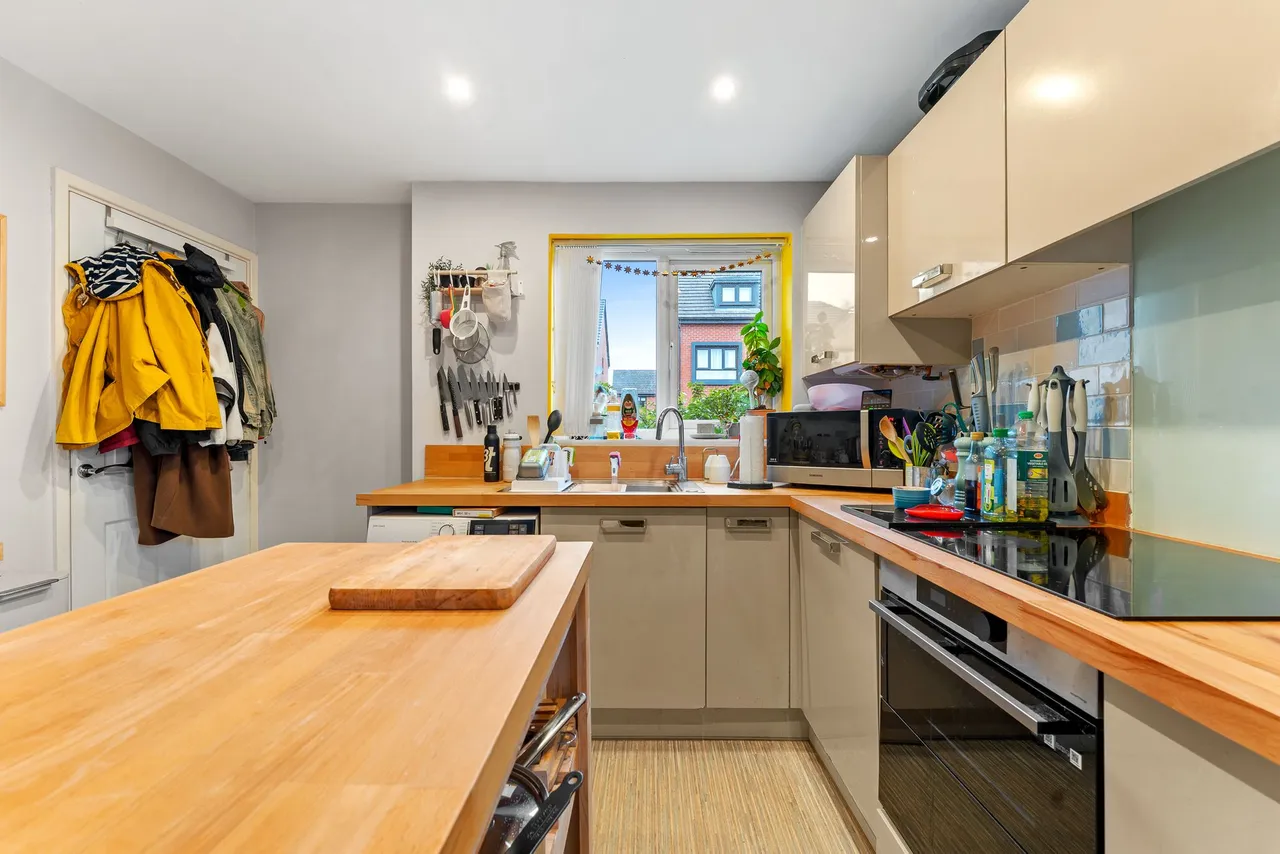 Worsley Close, Castlefields, Runcorn, WA7 2XL, photo 5