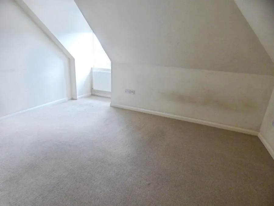 Station Road, Netley Abbey, SO31, photo 12