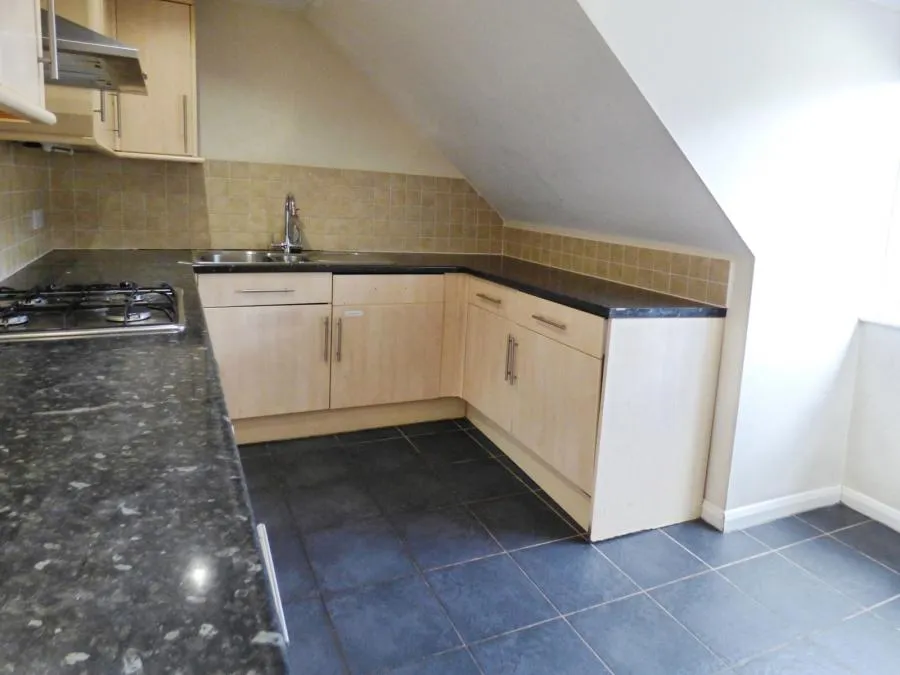Station Road, Netley Abbey, SO31, photo 8