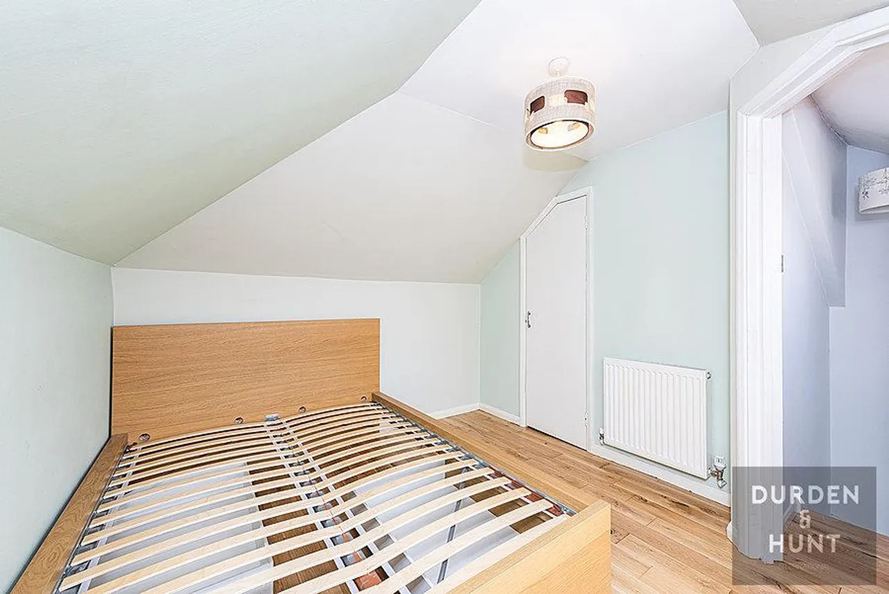 Cheltenham Gardens, Loughton, IG10, photo 12