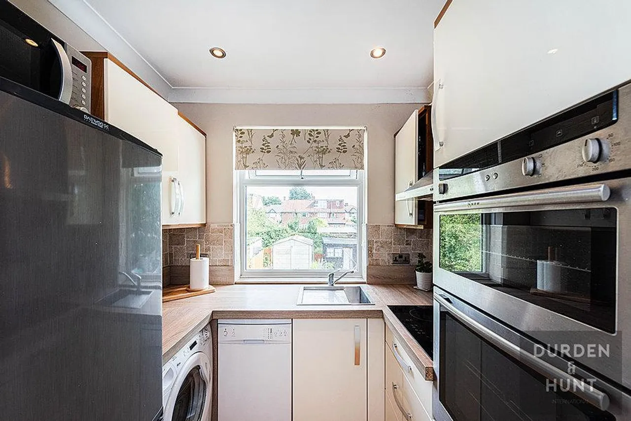 Cheltenham Gardens, Loughton, IG10, photo 5