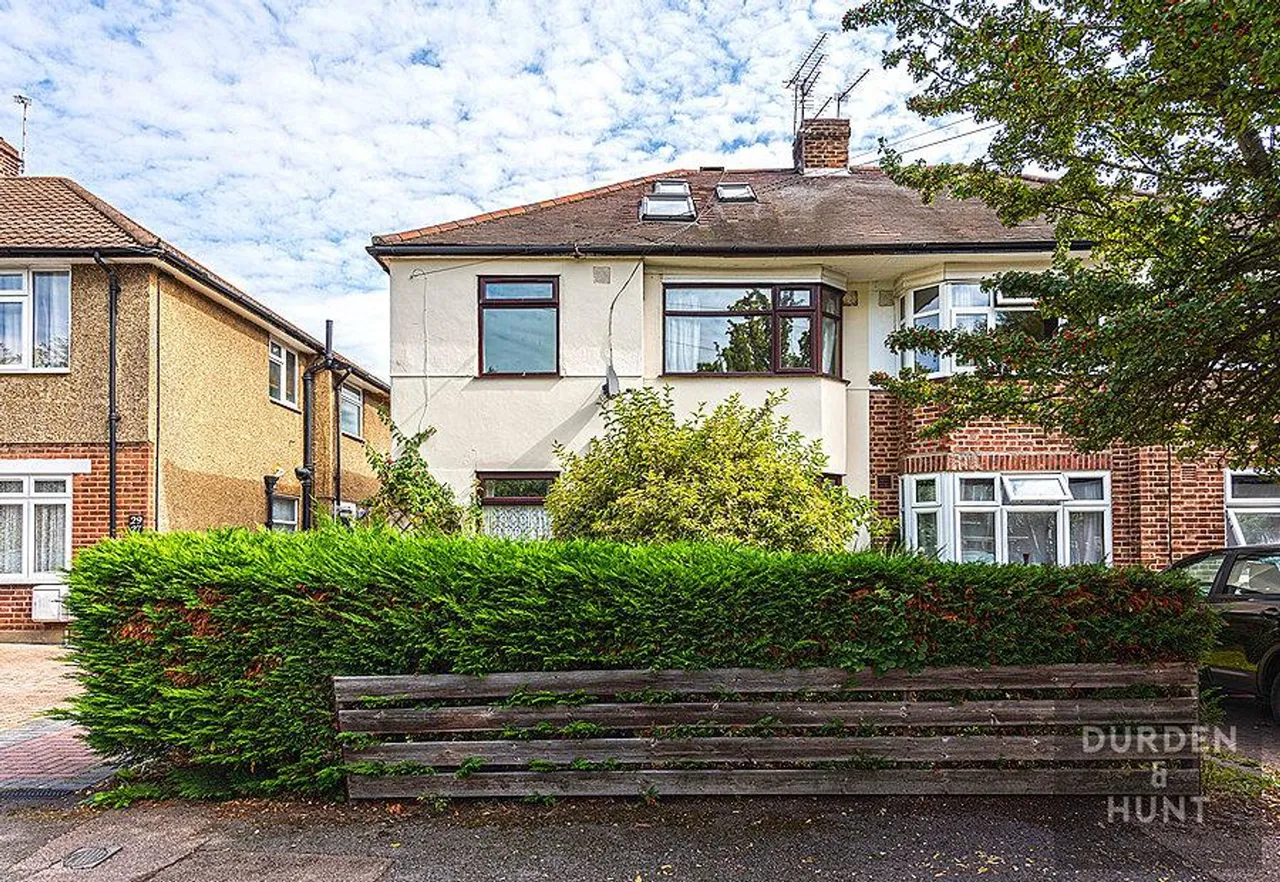 Cheltenham Gardens, Loughton, IG10, photo 17