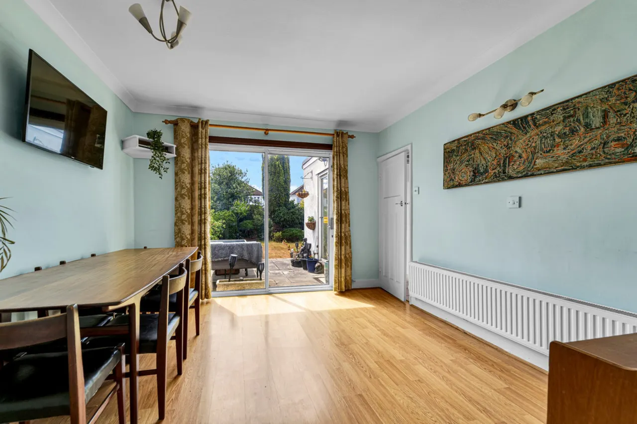 Ethel Road, Ashford, photo 6