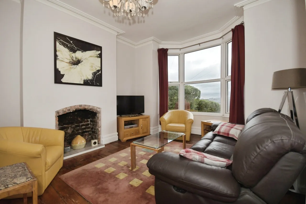 Corbar Road, Buxton, Derbyshire, SK17, photo 3