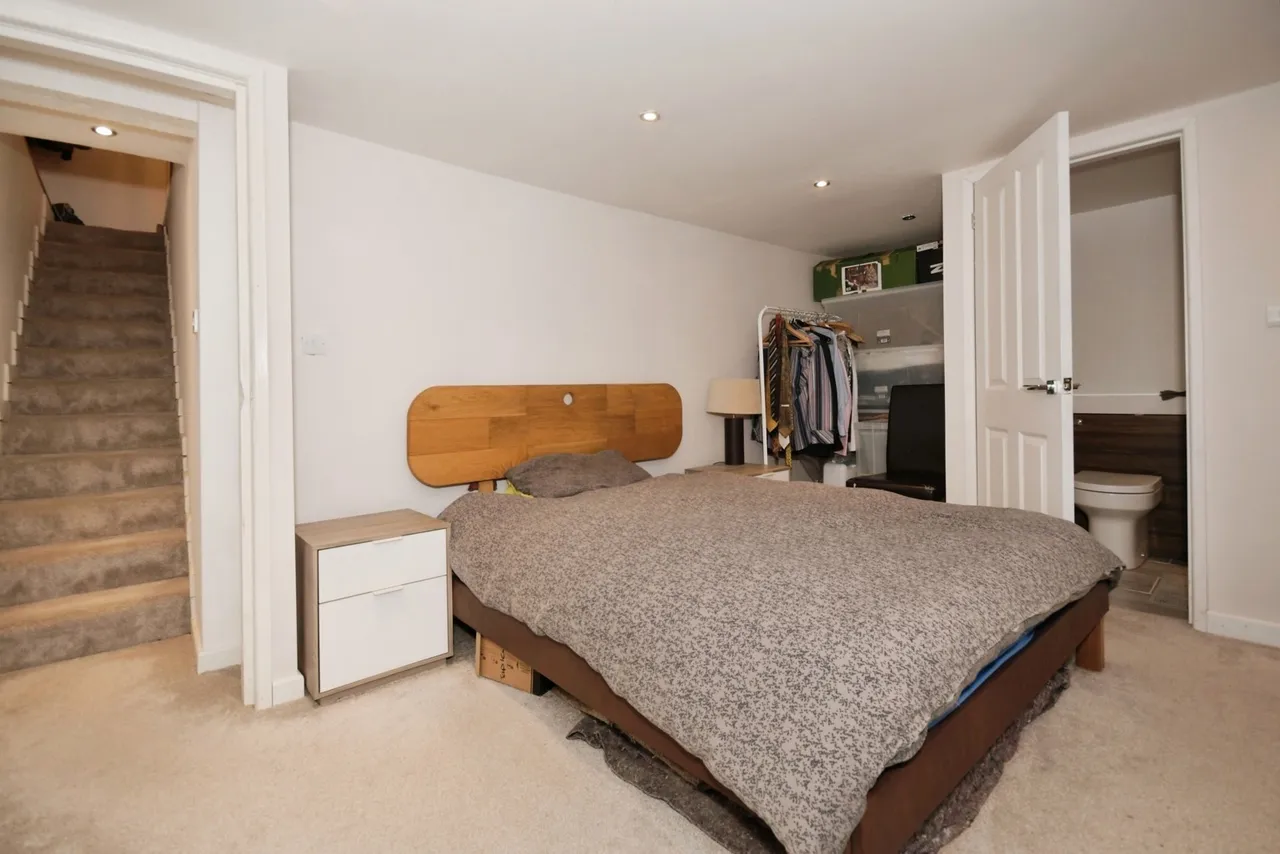 Corbar Road, Buxton, Derbyshire, SK17, photo 12