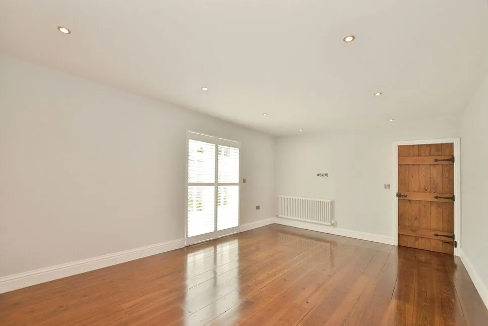 Windsor Way, Winchelsea Beach, East Sussex, TN36, photo 9