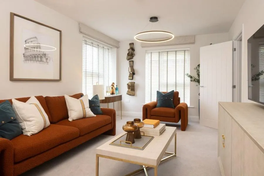 Wheldon Lane, RG40, photo 4