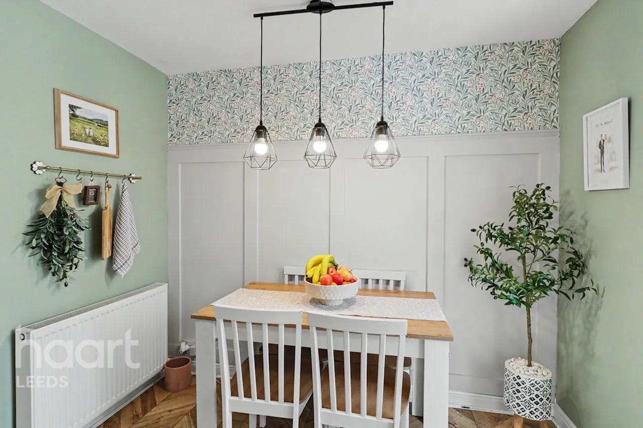 Churchfield Lane, Rothwell, LS26, photo 7