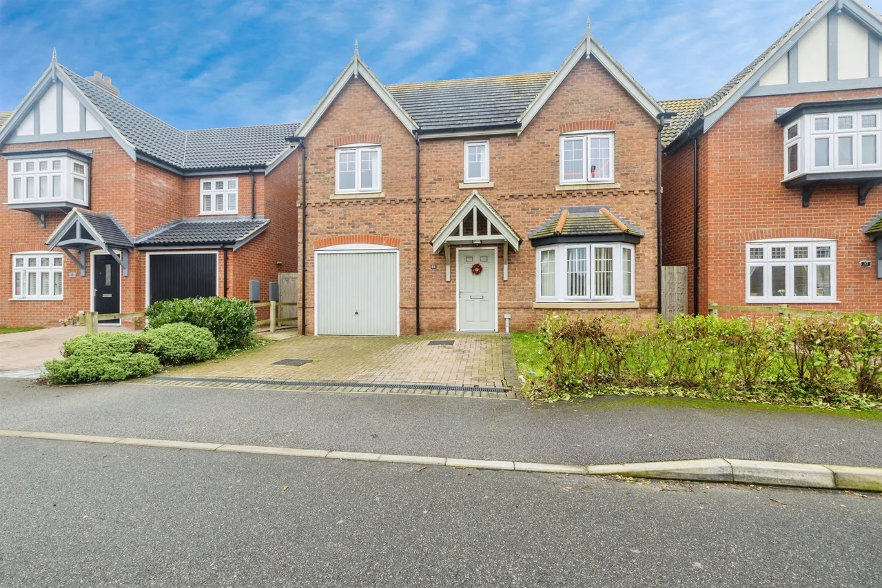 4 bed house for sale — David Todd Way, Bardney, LINCOLN