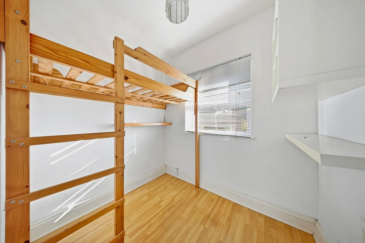 Sale, M33, photo 12