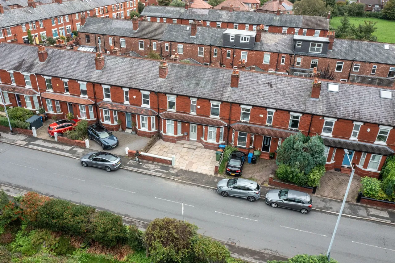 Moorside Road, Stockport, photo 38
