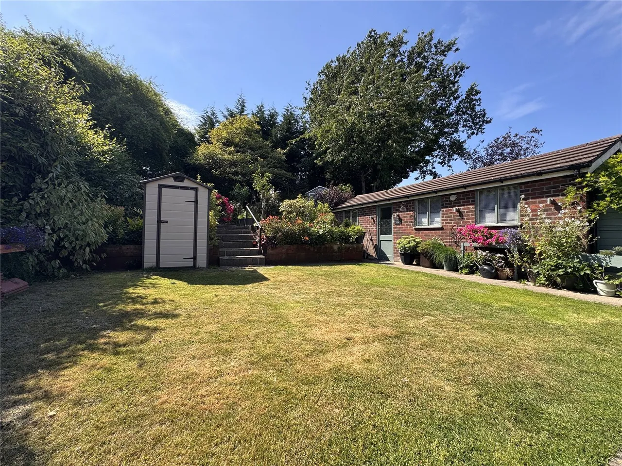 Offerton Road, STOCKPORT, Cheshire, SK7, photo 6
