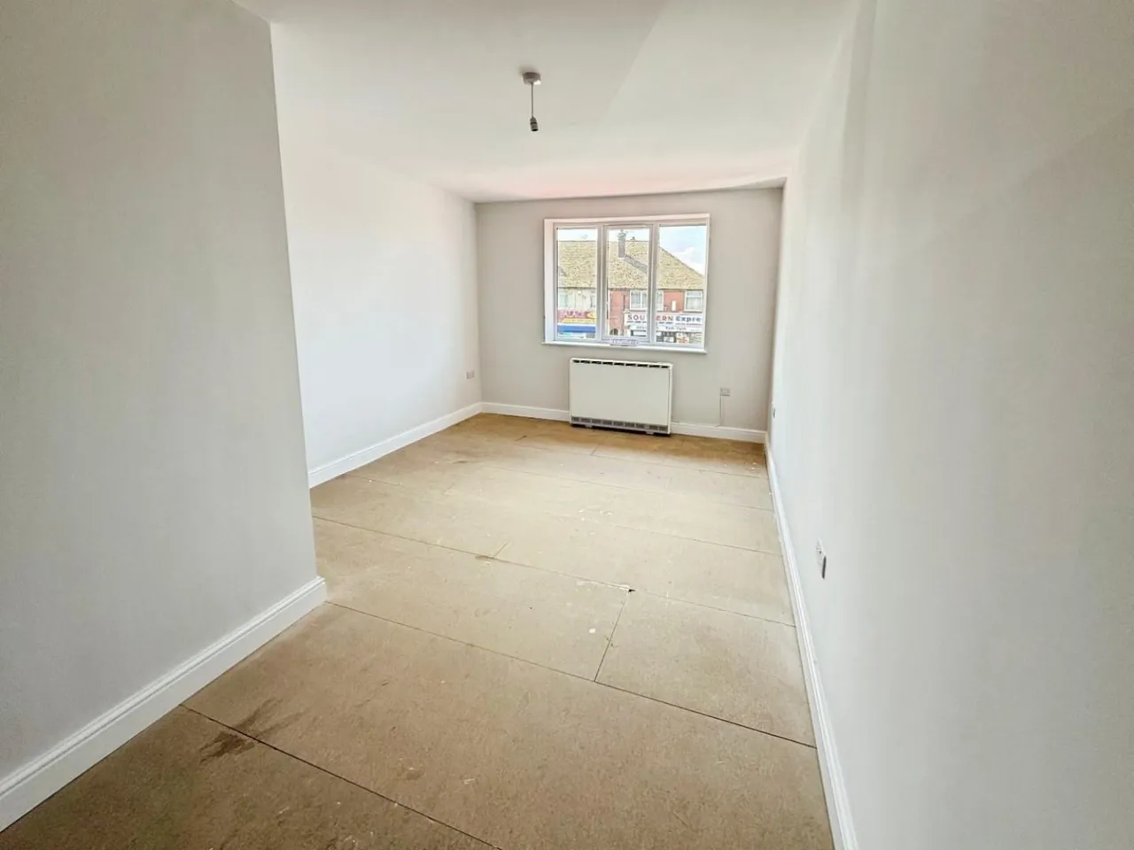 Wigan Road, Leigh, WN7, photo 3