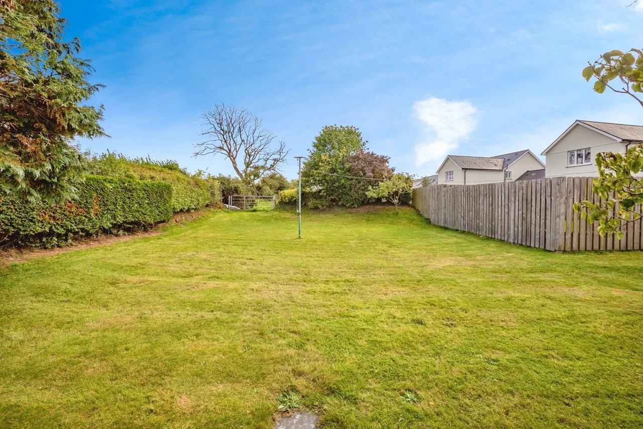 Blaenporth, Cardigan, SA43, photo 18