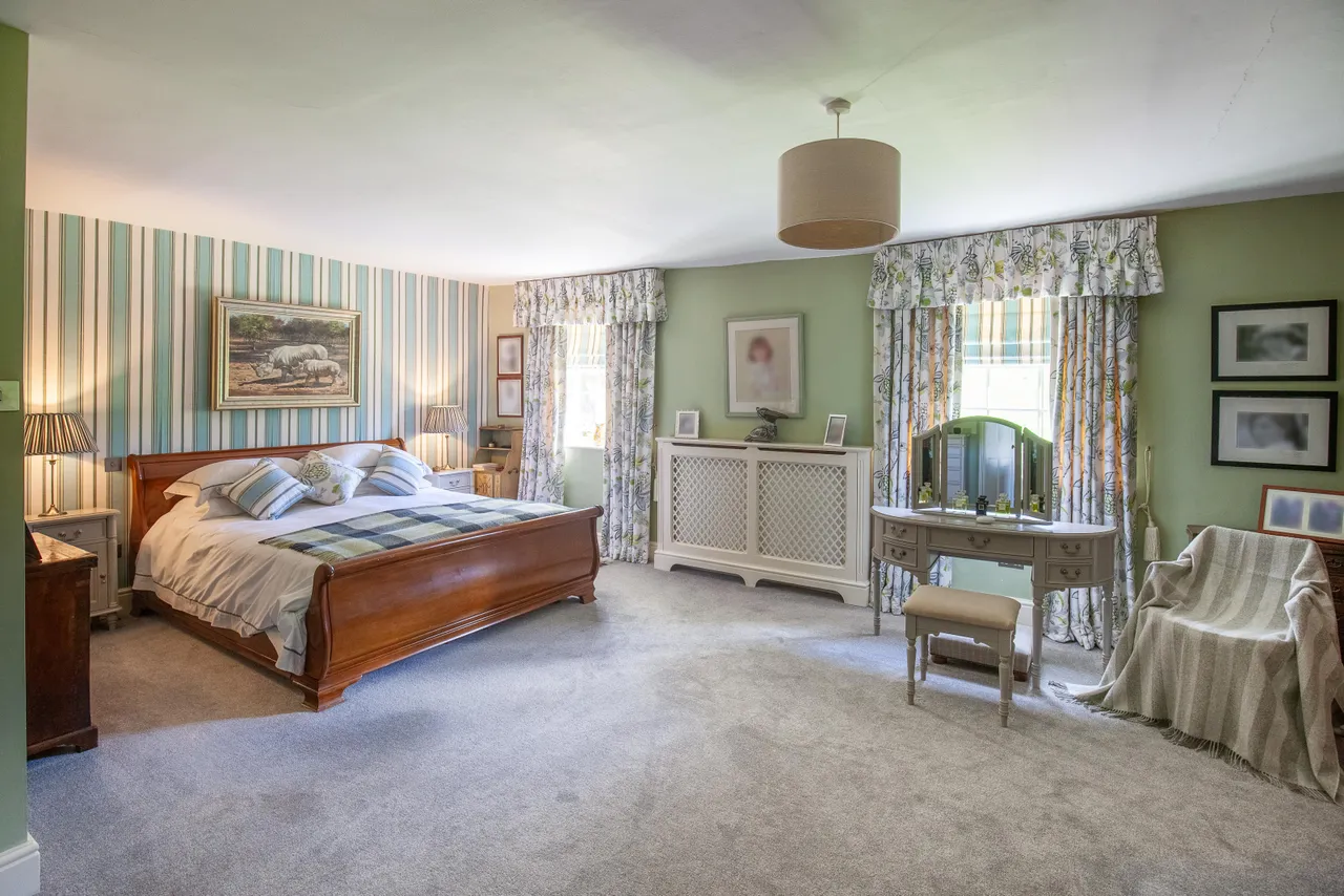 Sutton Parva, Tytherington, Warminster, Wiltshire, BA12 7AF, photo 6