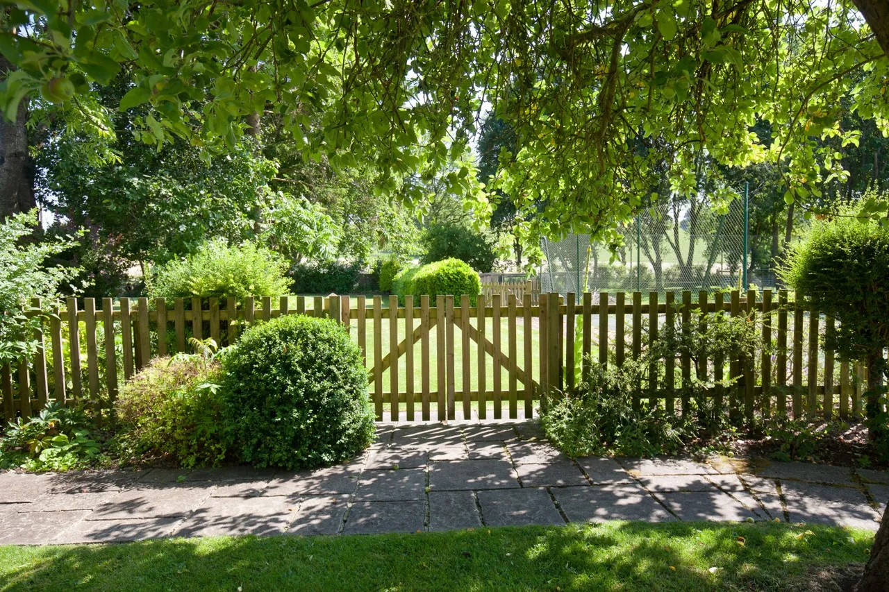 Sutton Parva, Tytherington, Warminster, Wiltshire, BA12 7AF, photo 12