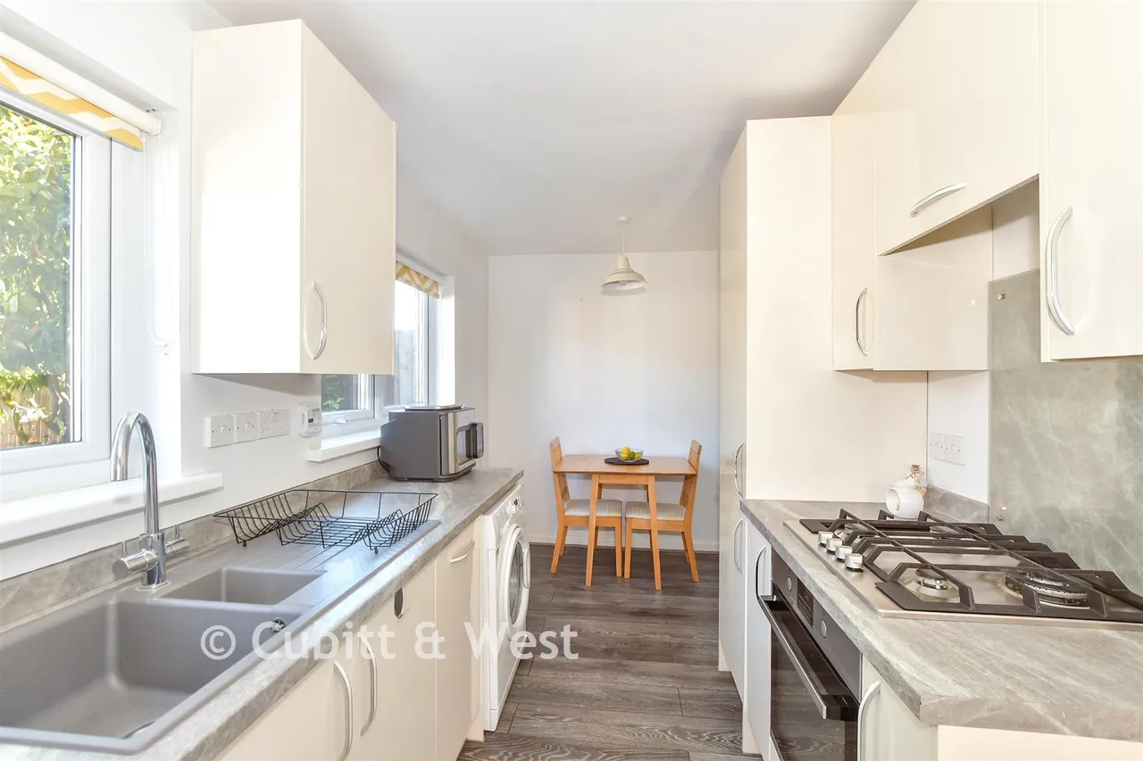 Hooks Lane, Havant, PO9, photo 4