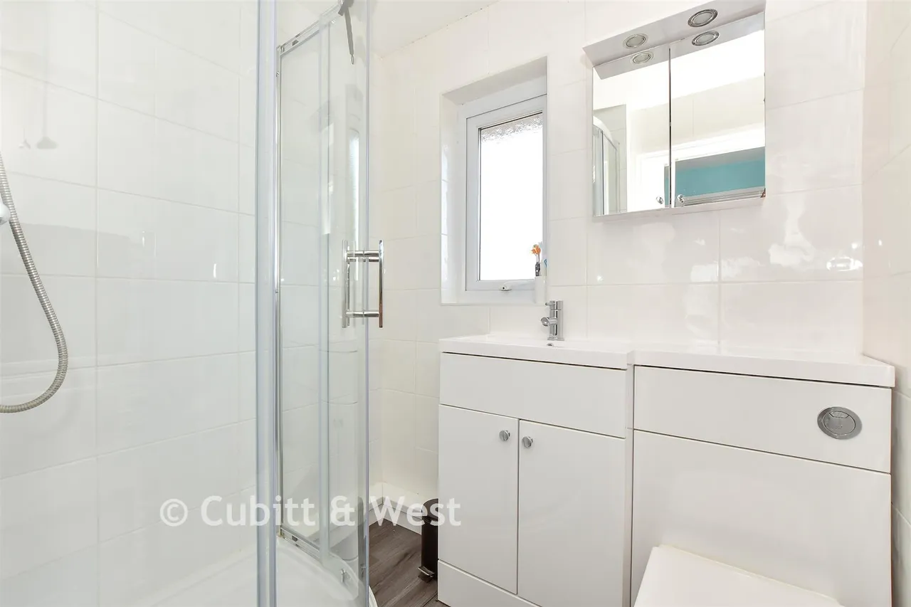 Hooks Lane, Havant, PO9, photo 9