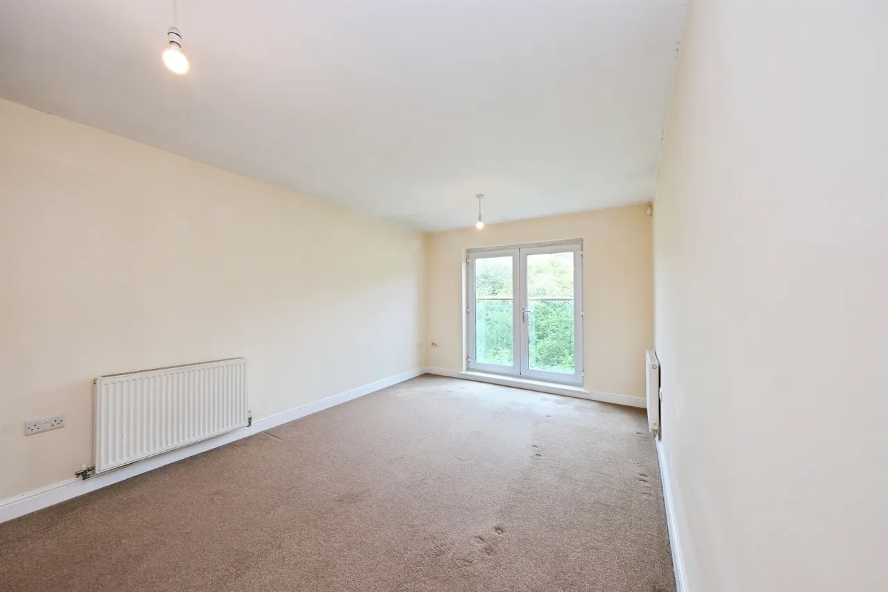 Leatham Avenue, Kimberworth, S61, photo 6